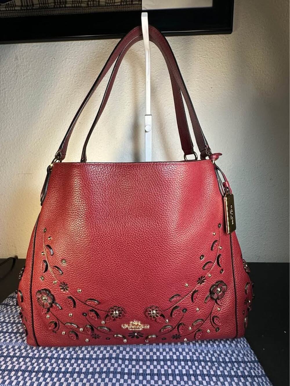 Coach Willow Floral Tea Rose Edie 31 Shoulder Bag Pebbled Leather -Burgundy/Red